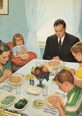 praying-family-vintage